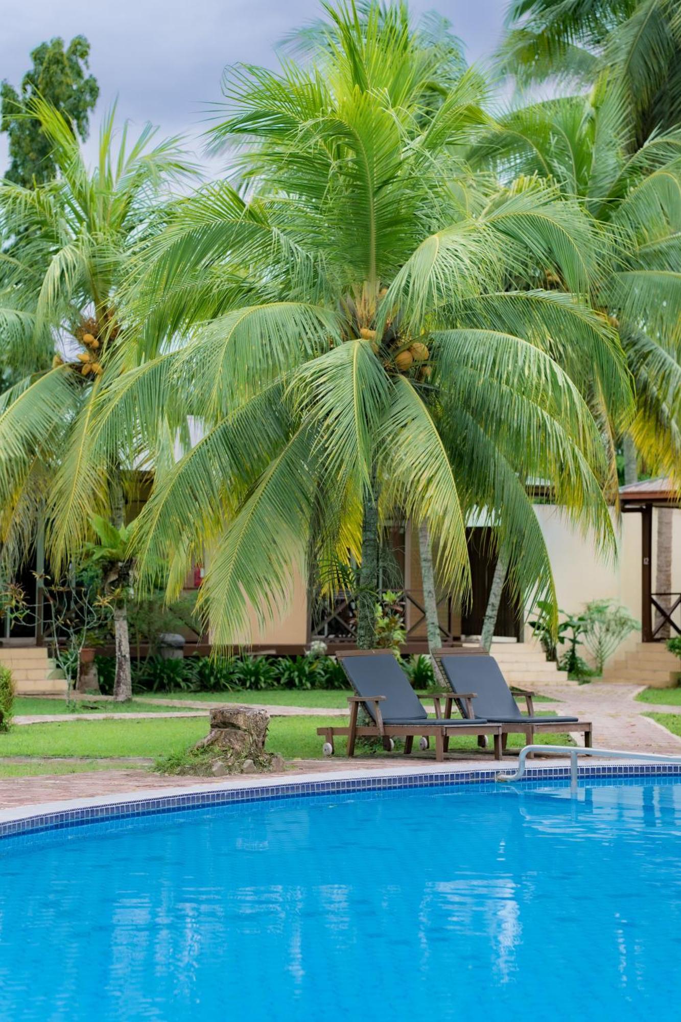 Langkah Syabas Beach Resort Кинарут Экстерьер фото
