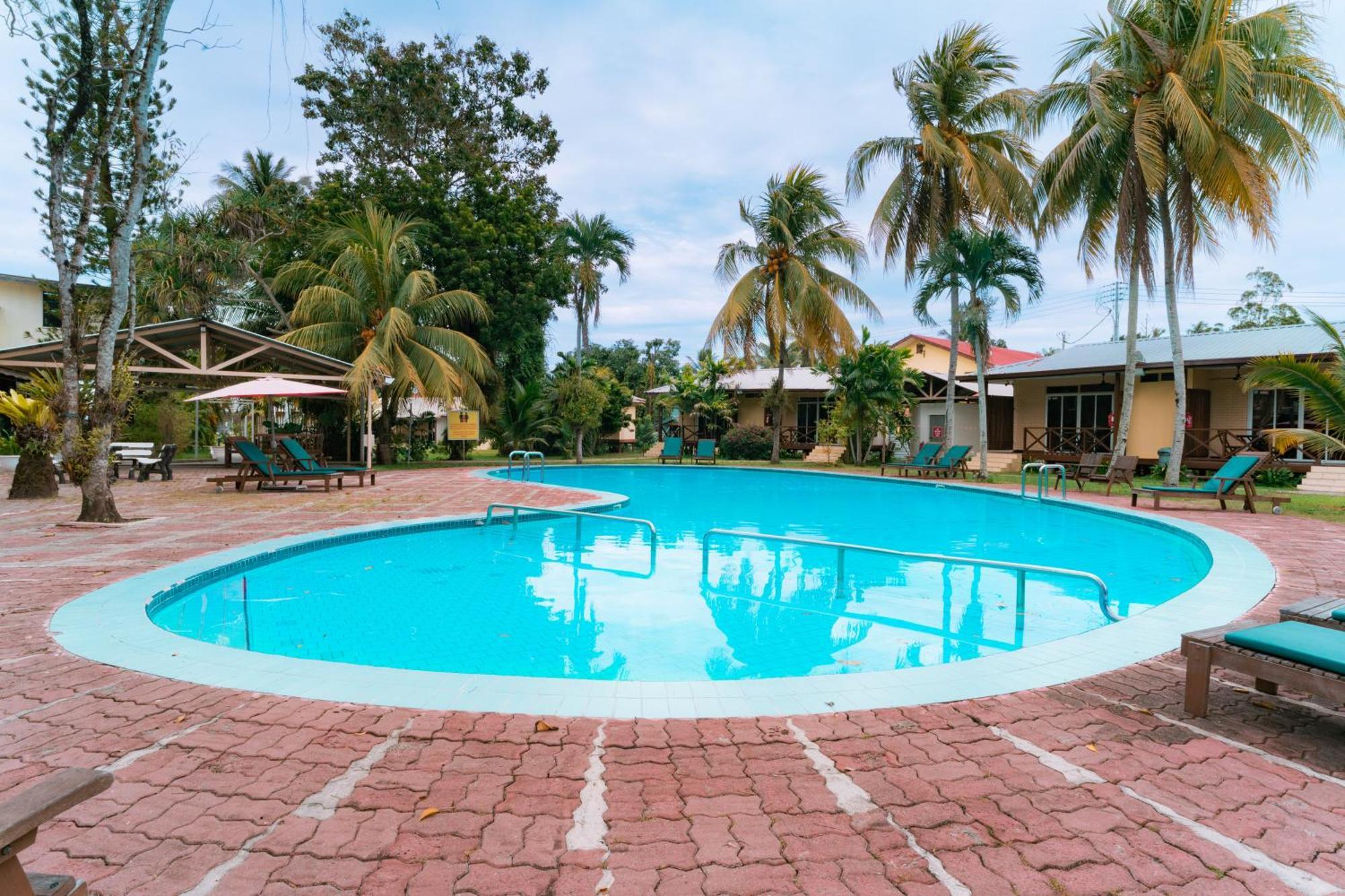 Langkah Syabas Beach Resort Кинарут Экстерьер фото