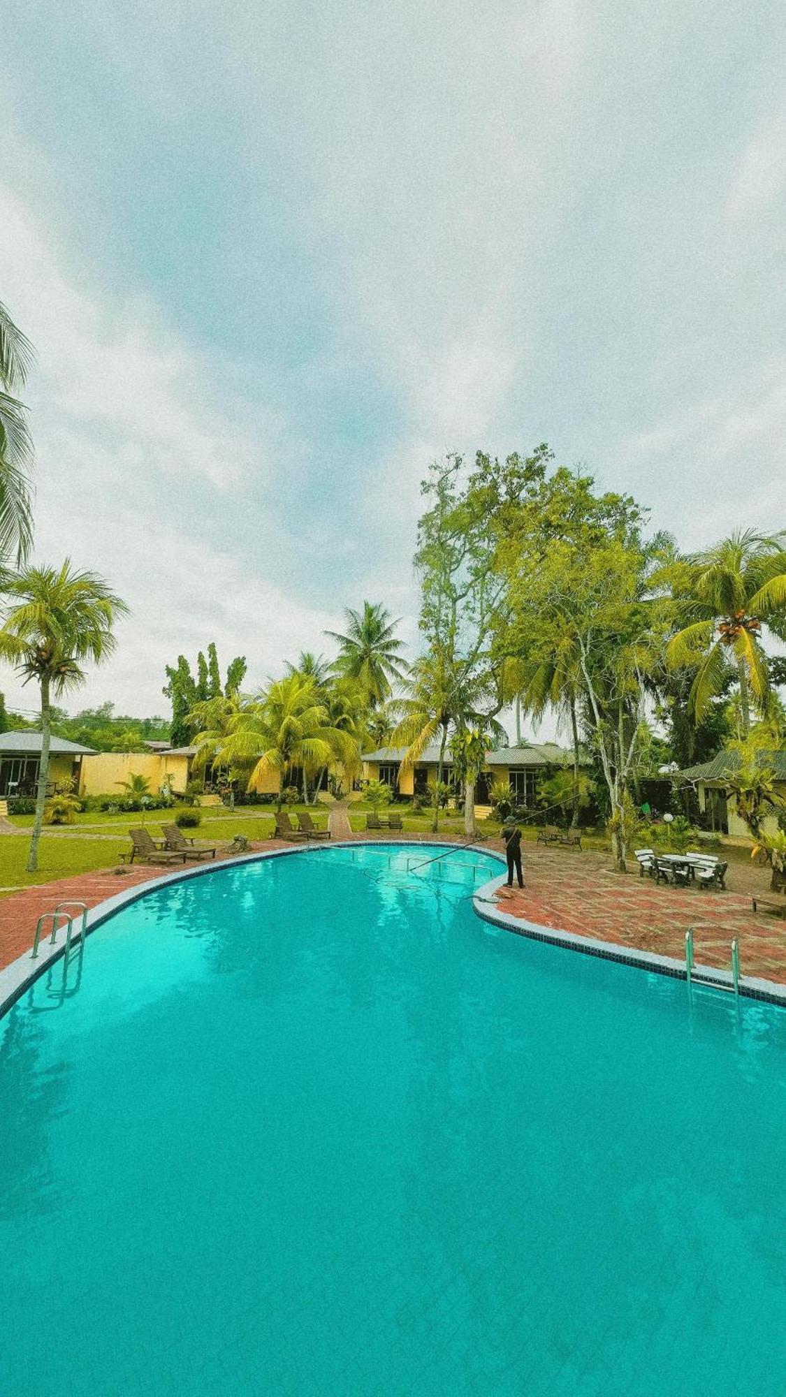 Langkah Syabas Beach Resort Кинарут Экстерьер фото