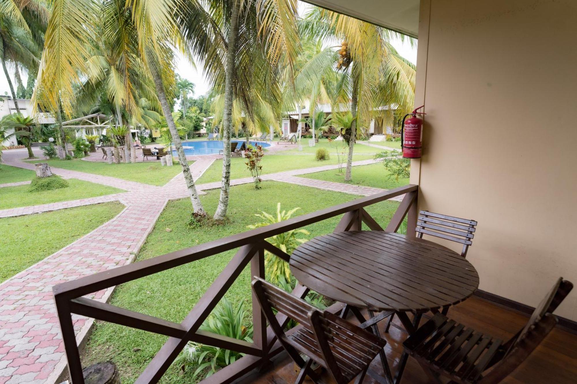 Langkah Syabas Beach Resort Кинарут Экстерьер фото
