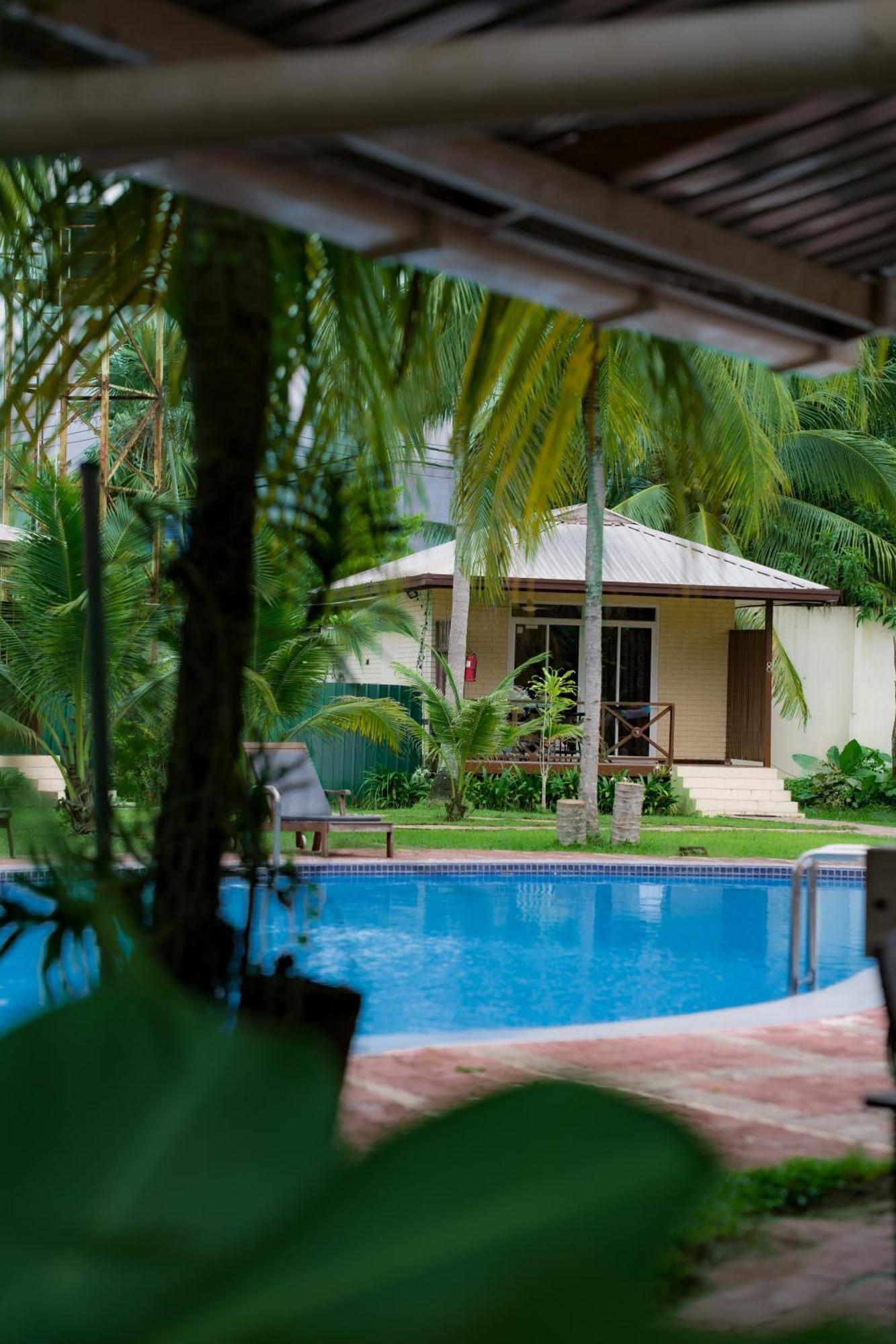 Langkah Syabas Beach Resort Кинарут Экстерьер фото
