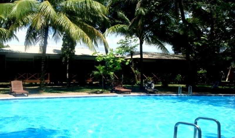 Langkah Syabas Beach Resort Кинарут Экстерьер фото